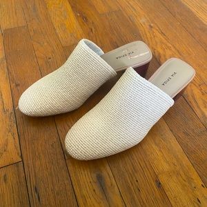 Via Spiga cream Mules